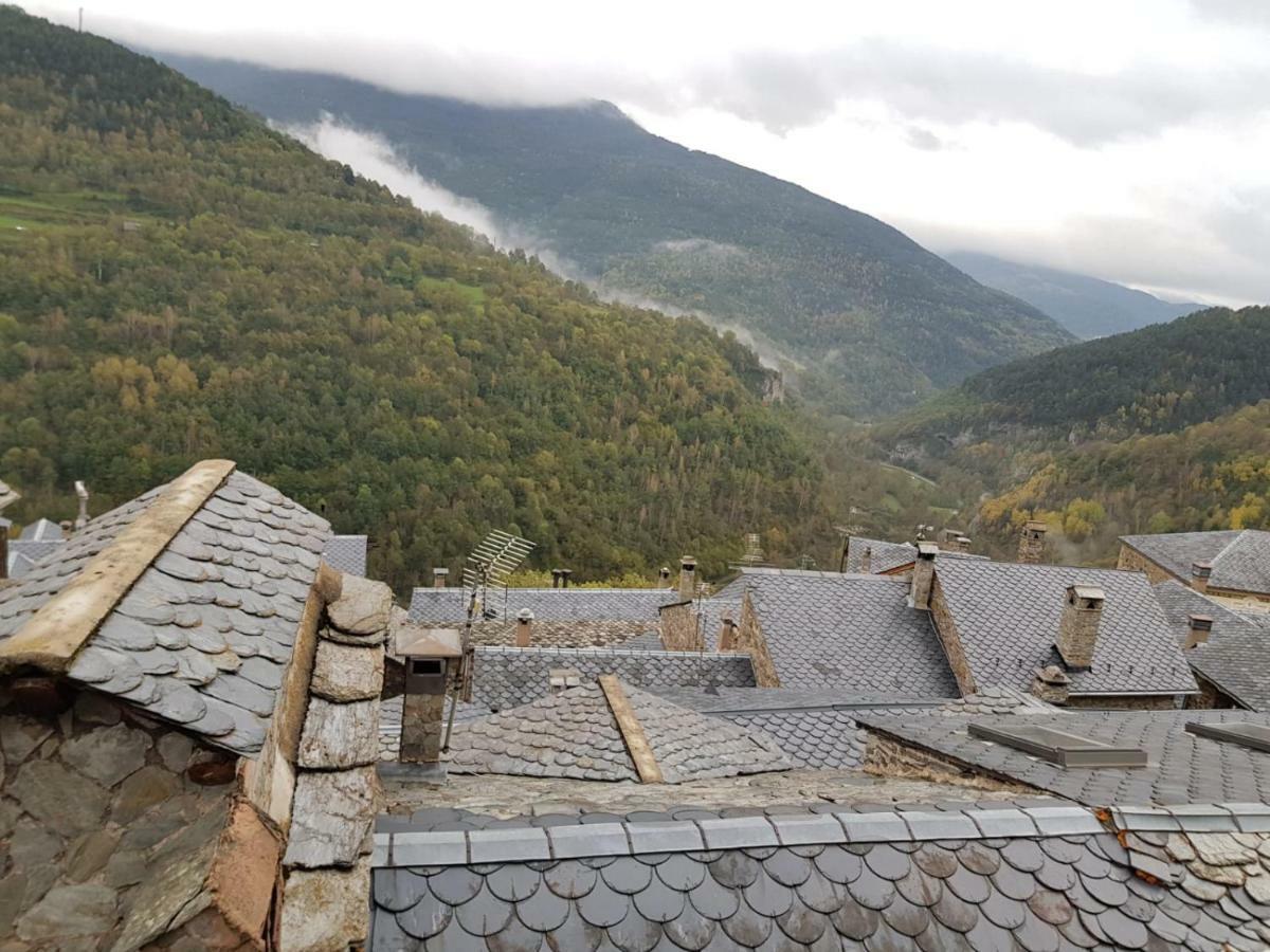 Casa De La Font De Dalt Villa Queralbs Bagian luar foto